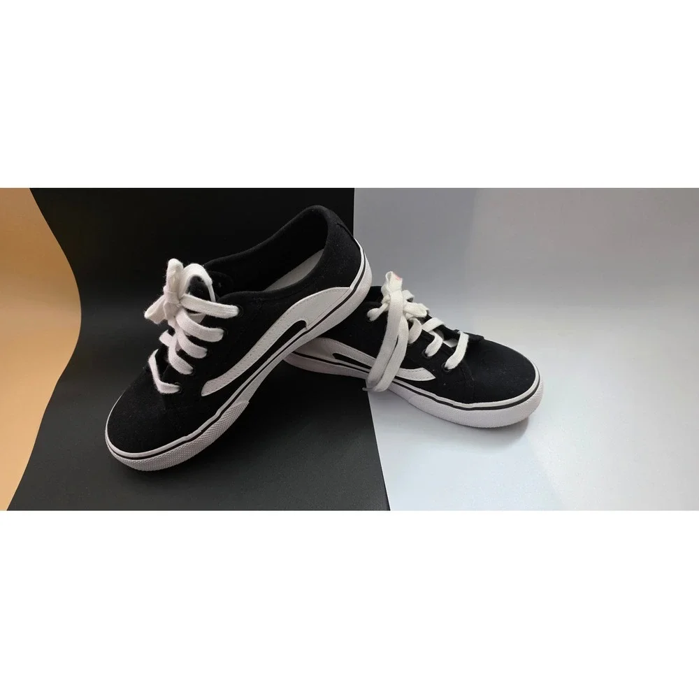 Wonder Nation‎ Canvas Sneakers Youth Size 3 Black White Lace Up Casual Shoes